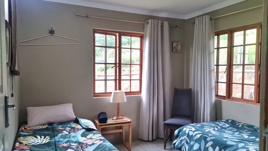 10 Bedroom Property for Sale in Byrne KwaZulu-Natal