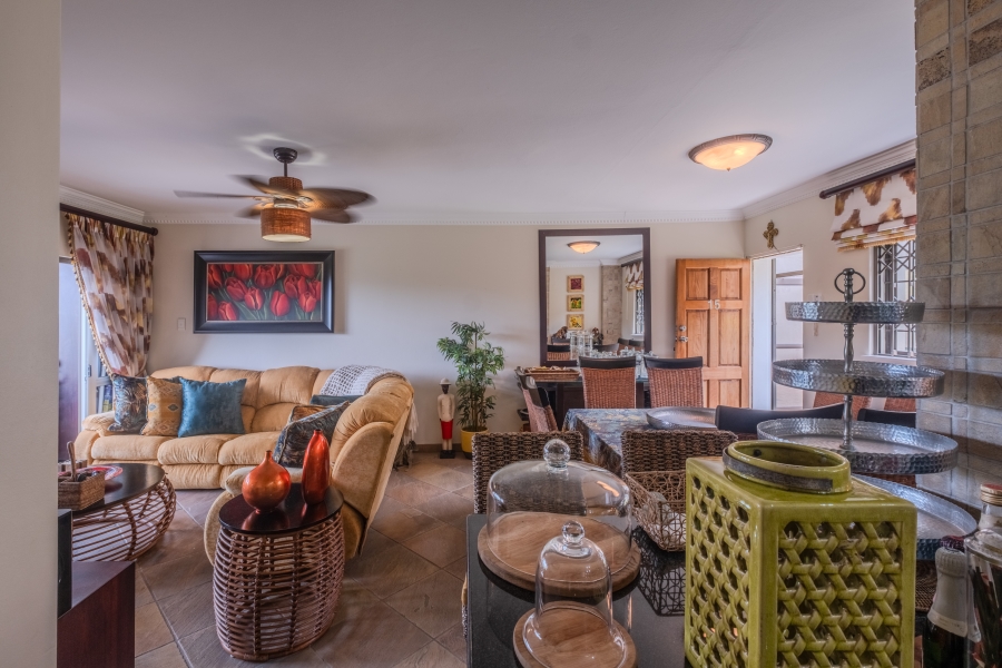 2 Bedroom Property for Sale in Umhlanga KwaZulu-Natal