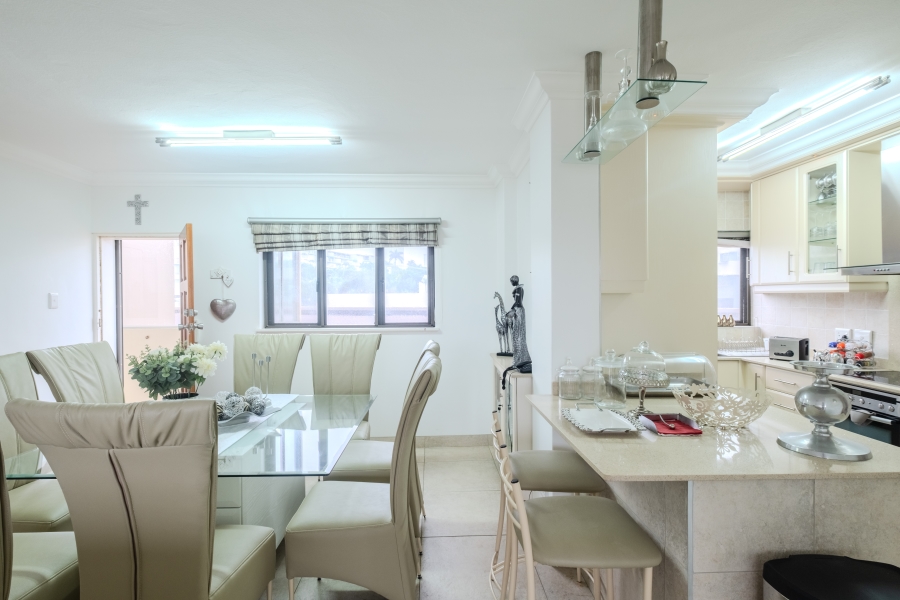 2 Bedroom Property for Sale in Umhlanga KwaZulu-Natal