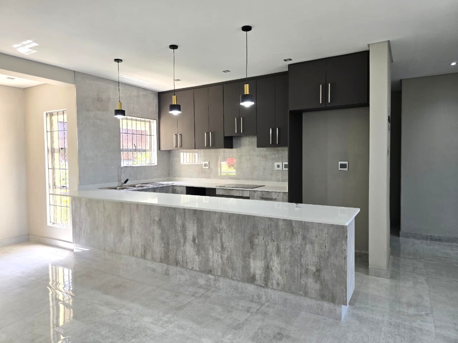 To Let 2 Bedroom Property for Rent in Athlone KwaZulu-Natal