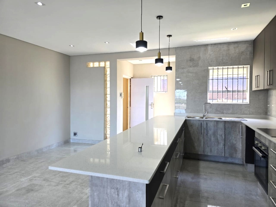 To Let 2 Bedroom Property for Rent in Athlone KwaZulu-Natal