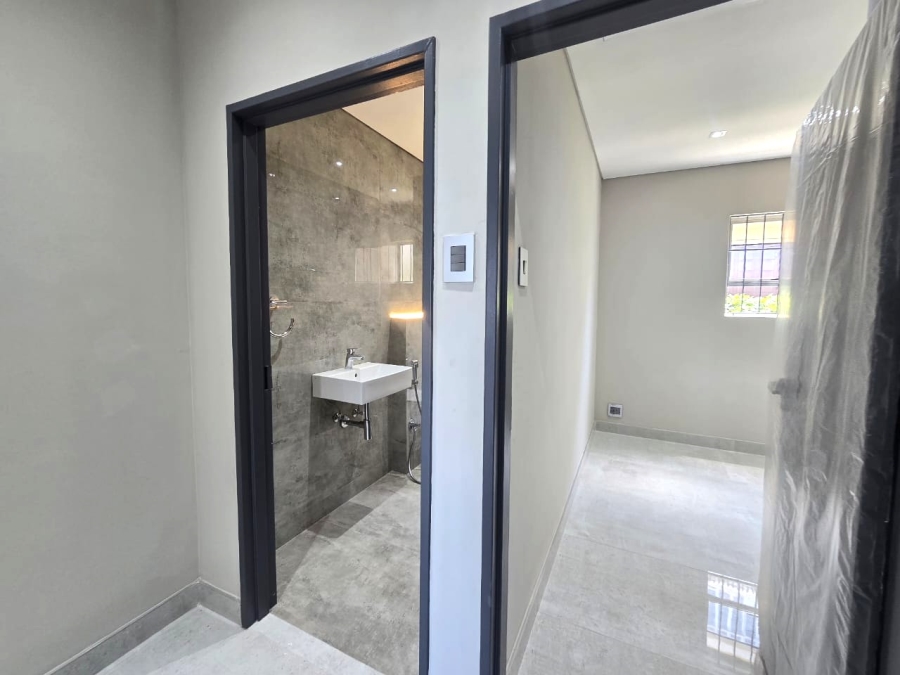 To Let 2 Bedroom Property for Rent in Athlone KwaZulu-Natal