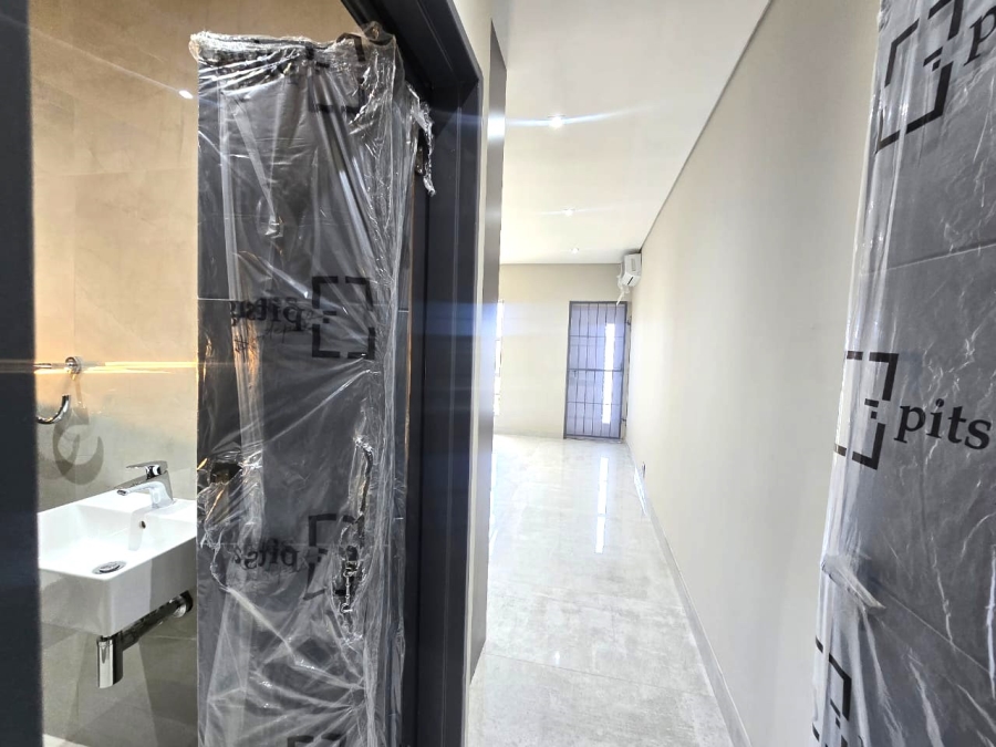 To Let 2 Bedroom Property for Rent in Athlone KwaZulu-Natal