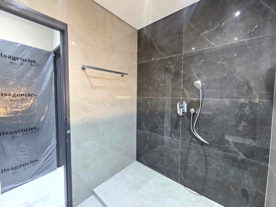 To Let 2 Bedroom Property for Rent in Athlone KwaZulu-Natal