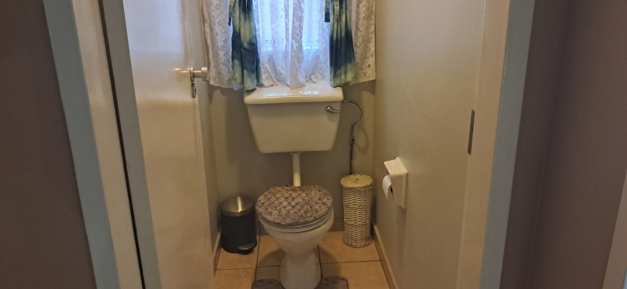 3 Bedroom Property for Sale in Huttenheights KwaZulu-Natal