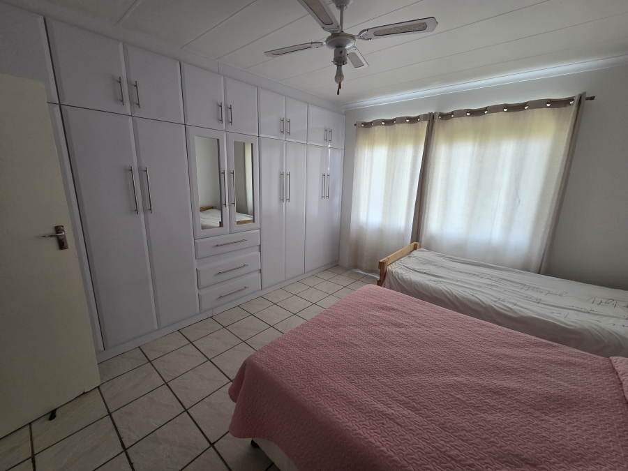 To Let 2 Bedroom Property for Rent in Bluff KwaZulu-Natal