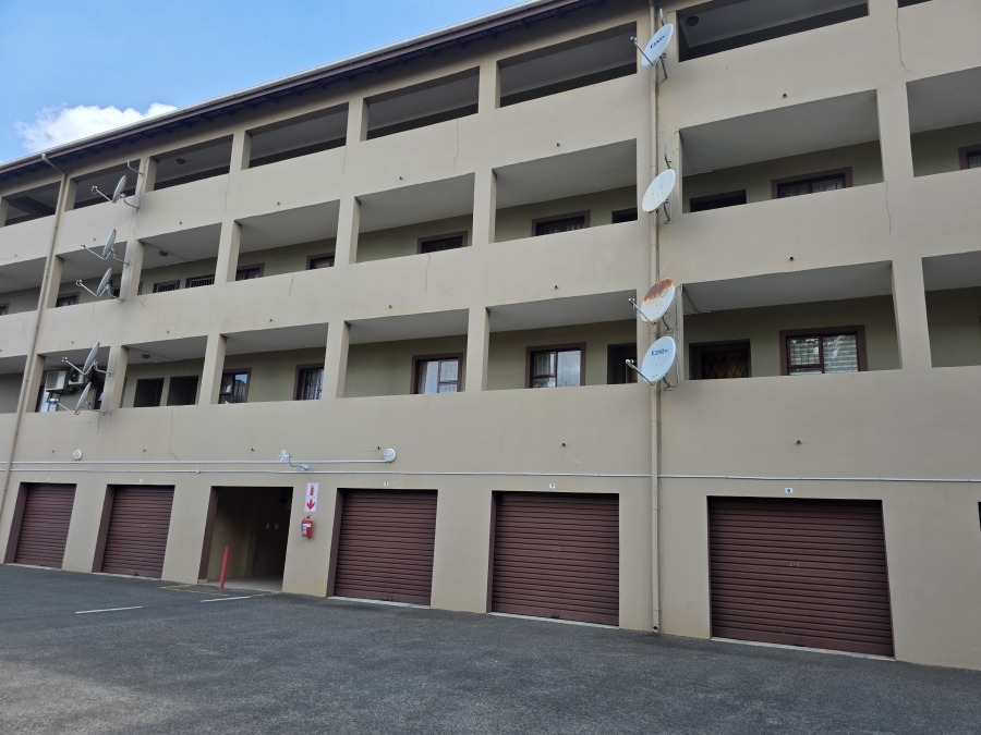 2 Bedroom Property for Sale in Empangeni Central KwaZulu-Natal