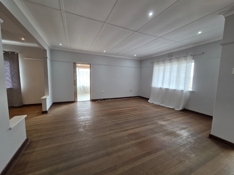 4 Bedroom Property for Sale in Bluff KwaZulu-Natal