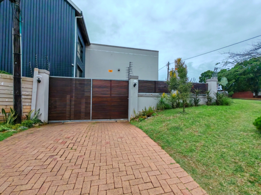 To Let 2 Bedroom Property for Rent in Durban North KwaZulu-Natal