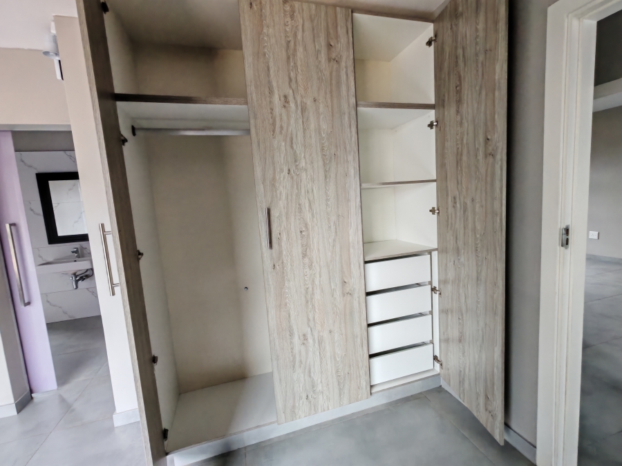 To Let 2 Bedroom Property for Rent in Durban North KwaZulu-Natal