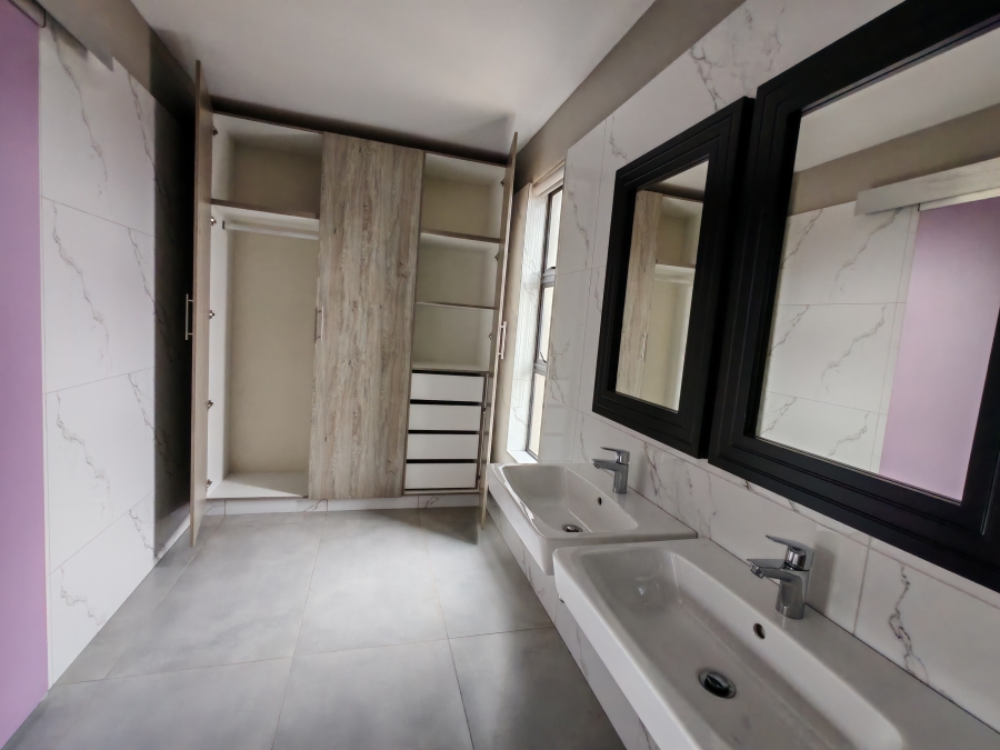 To Let 2 Bedroom Property for Rent in Durban North KwaZulu-Natal