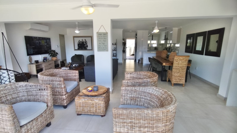 3 Bedroom Property for Sale in Willard Beach KwaZulu-Natal