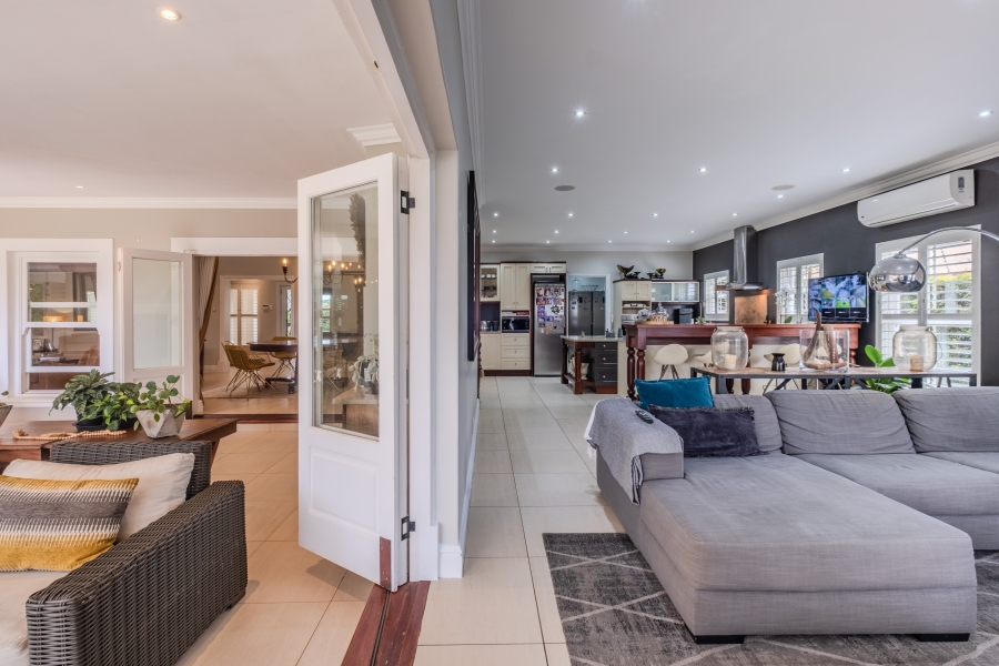 6 Bedroom Property for Sale in La Lucia KwaZulu-Natal