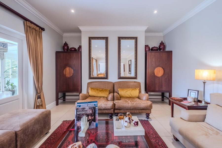 6 Bedroom Property for Sale in La Lucia KwaZulu-Natal