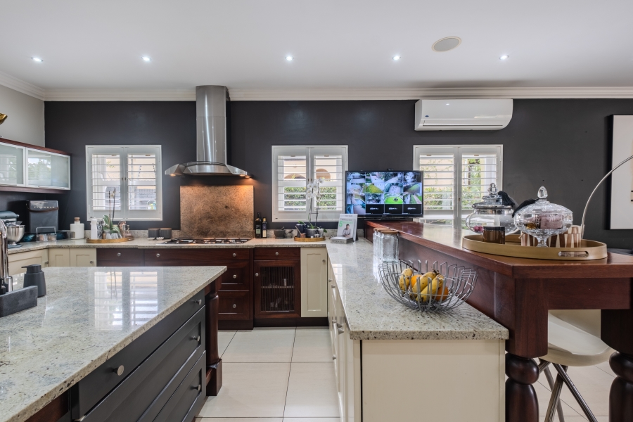 6 Bedroom Property for Sale in La Lucia KwaZulu-Natal