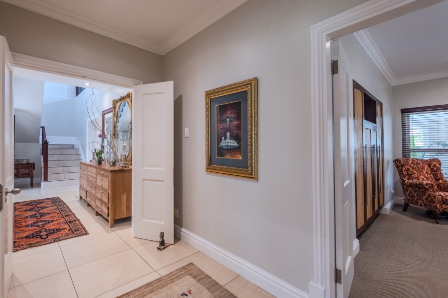 6 Bedroom Property for Sale in La Lucia KwaZulu-Natal