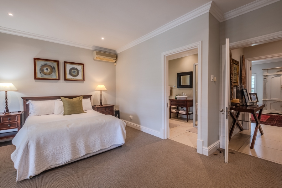 6 Bedroom Property for Sale in La Lucia KwaZulu-Natal