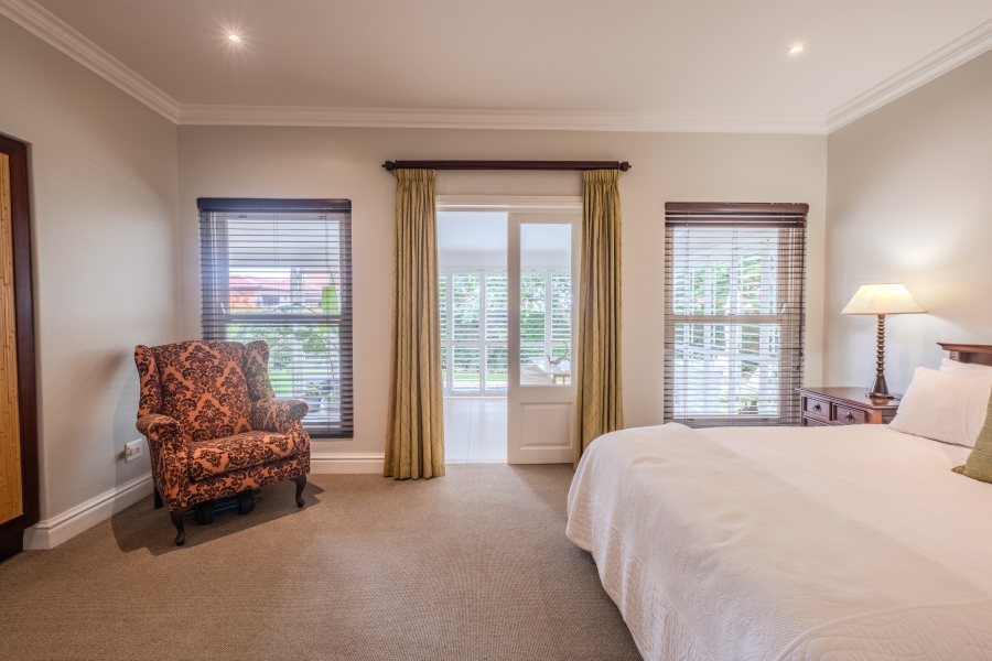 6 Bedroom Property for Sale in La Lucia KwaZulu-Natal