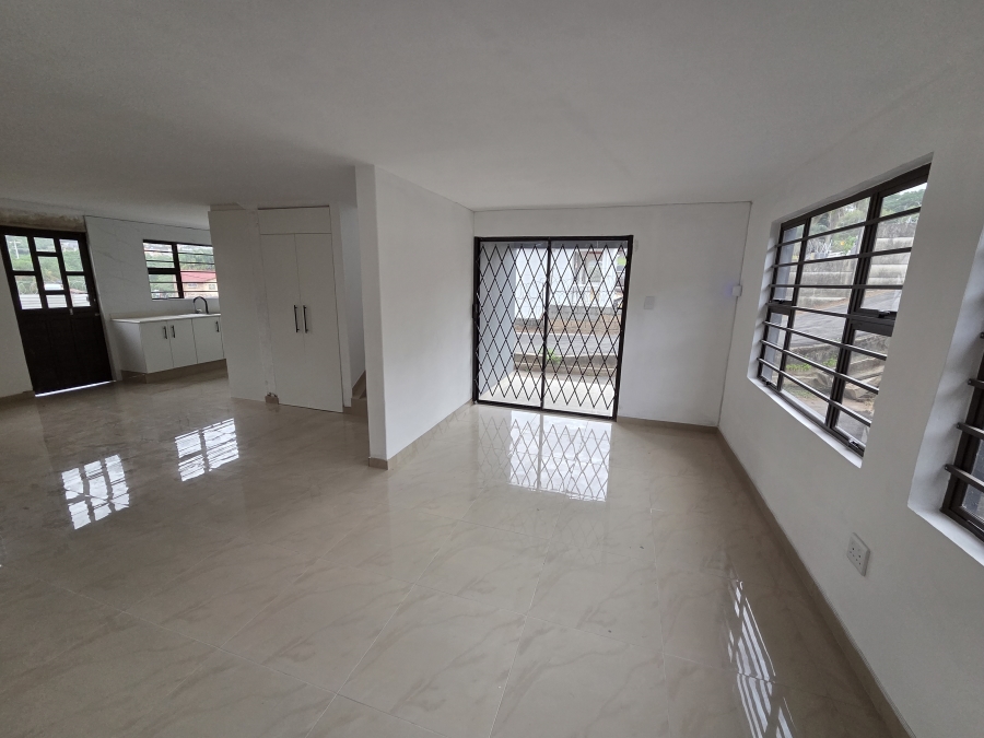 3 Bedroom Property for Sale in Crossmoor KwaZulu-Natal