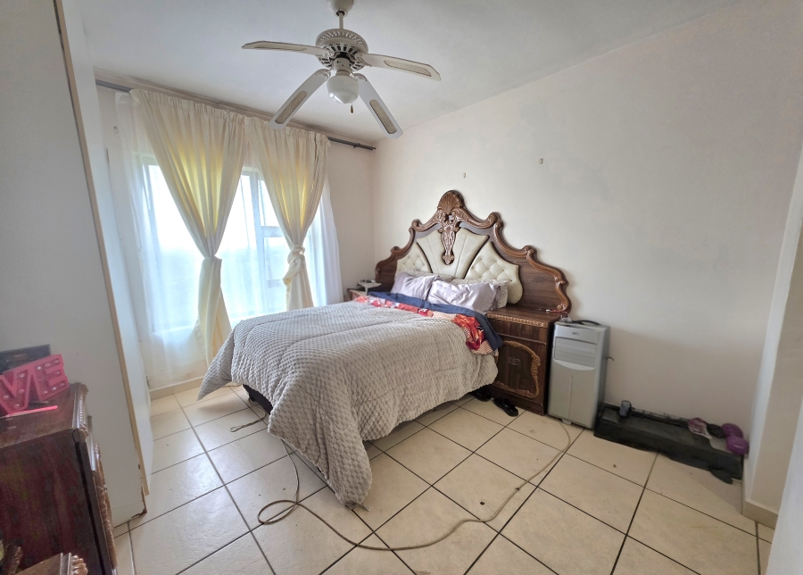 2 Bedroom Property for Sale in Empangeni Central KwaZulu-Natal