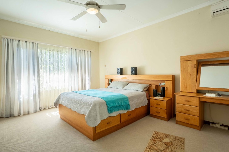 3 Bedroom Property for Sale in Freeland Park KwaZulu-Natal