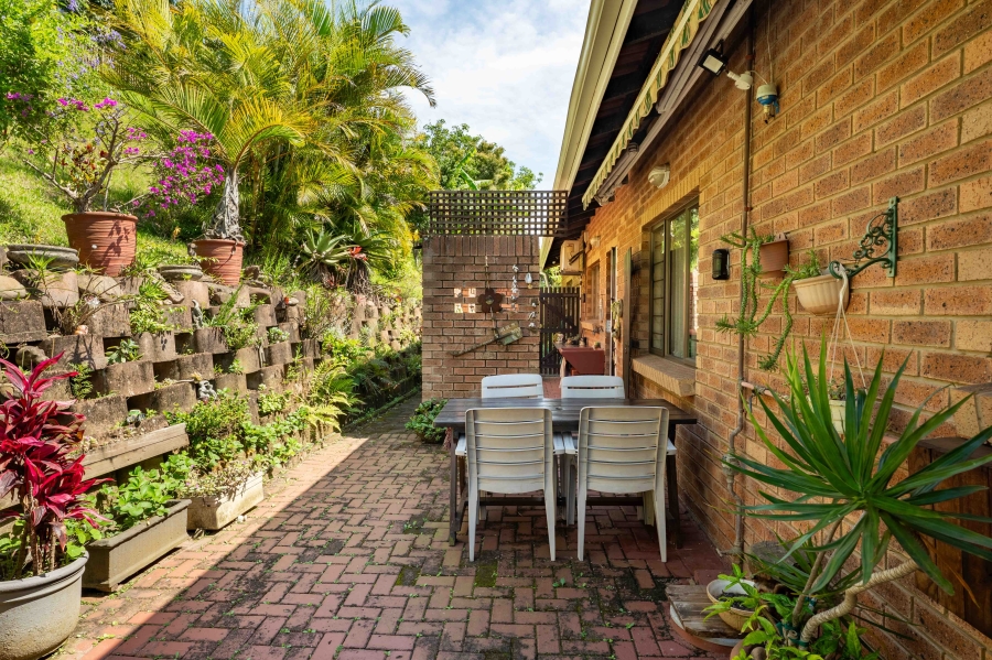 3 Bedroom Property for Sale in Freeland Park KwaZulu-Natal