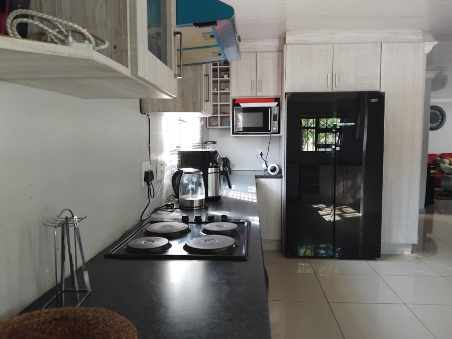 3 Bedroom Property for Sale in Esikhawini KwaZulu-Natal