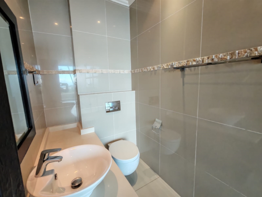 To Let 3 Bedroom Property for Rent in Umhlanga KwaZulu-Natal