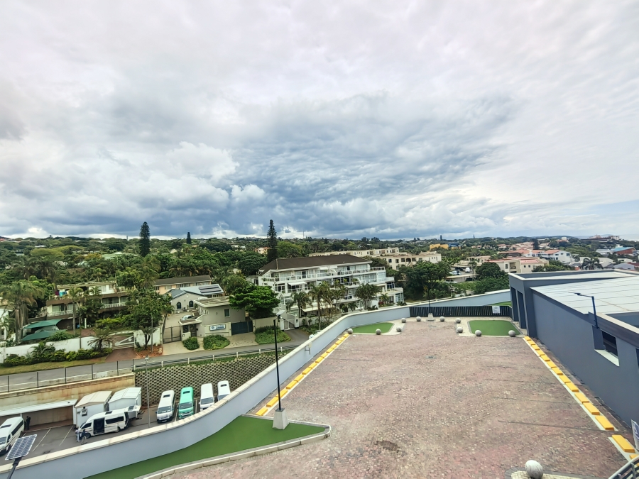 To Let 1 Bedroom Property for Rent in Umhlanga KwaZulu-Natal