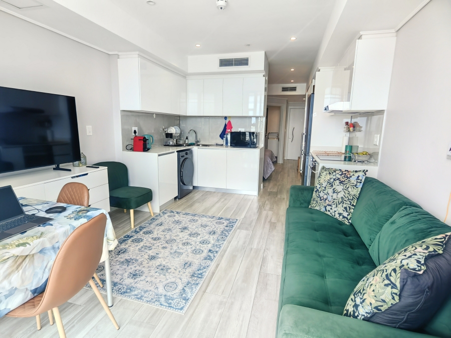 To Let 1 Bedroom Property for Rent in Umhlanga KwaZulu-Natal