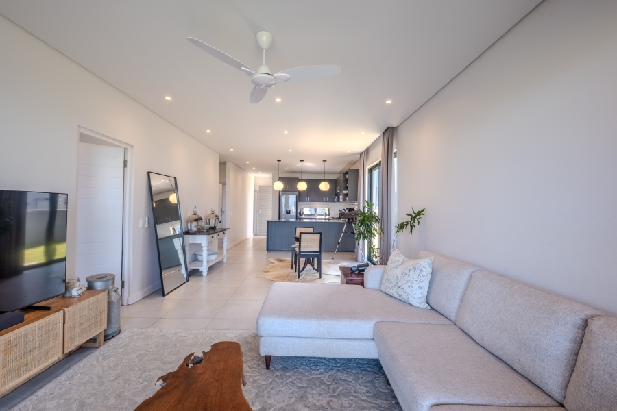 To Let 3 Bedroom Property for Rent in Sibaya Precinct KwaZulu-Natal