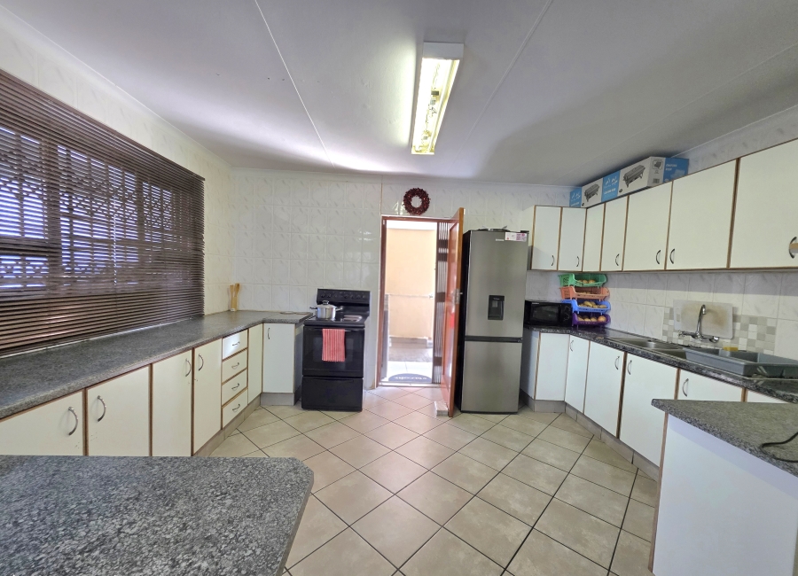 3 Bedroom Property for Sale in Birdswood KwaZulu-Natal