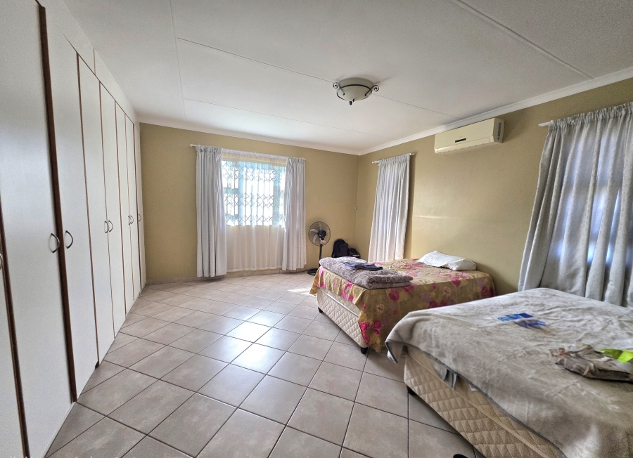 3 Bedroom Property for Sale in Birdswood KwaZulu-Natal