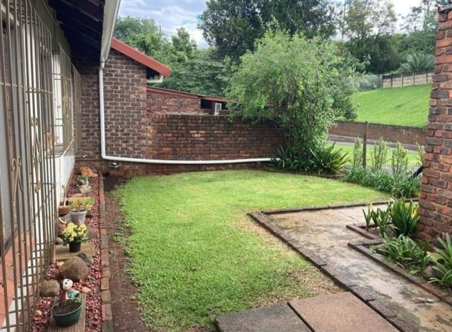 To Let 3 Bedroom Property for Rent in Prestbury KwaZulu-Natal