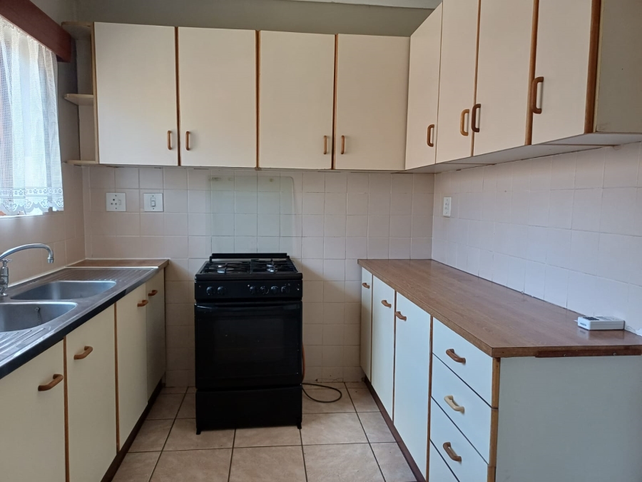 To Let 3 Bedroom Property for Rent in Prestbury KwaZulu-Natal