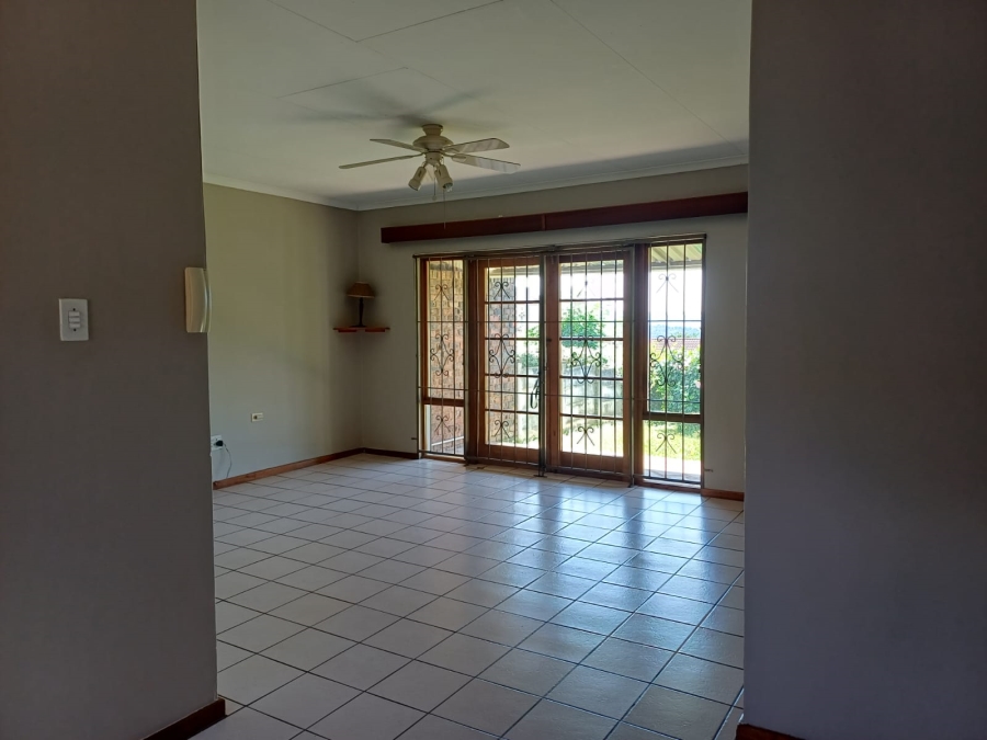 To Let 3 Bedroom Property for Rent in Prestbury KwaZulu-Natal