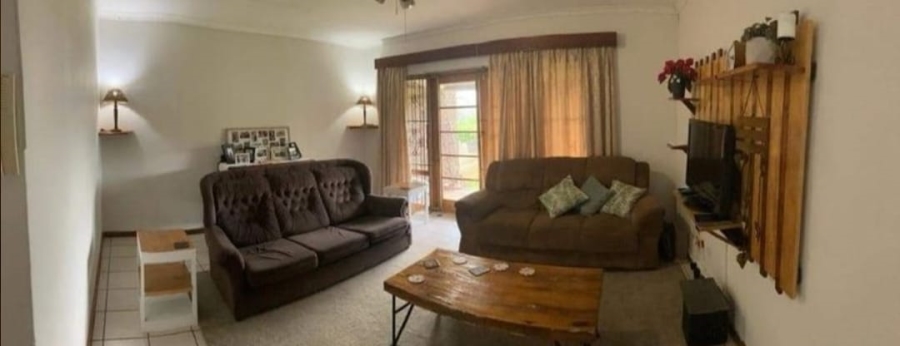 To Let 3 Bedroom Property for Rent in Prestbury KwaZulu-Natal