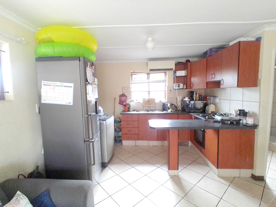 3 Bedroom Property for Sale in ZSM Industrial KwaZulu-Natal