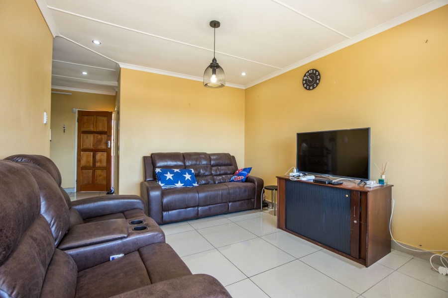 To Let 2 Bedroom Property for Rent in Umbilo KwaZulu-Natal