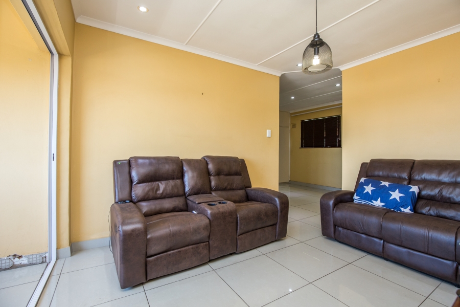 To Let 2 Bedroom Property for Rent in Umbilo KwaZulu-Natal