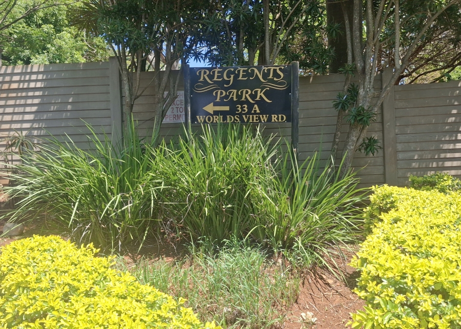 4 Bedroom Property for Sale in Amanzimtoti KwaZulu-Natal