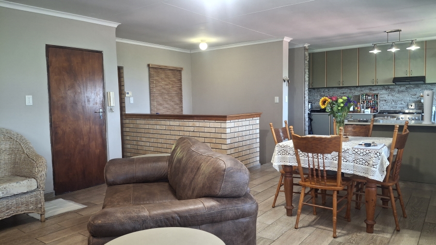 4 Bedroom Property for Sale in Amanzimtoti KwaZulu-Natal