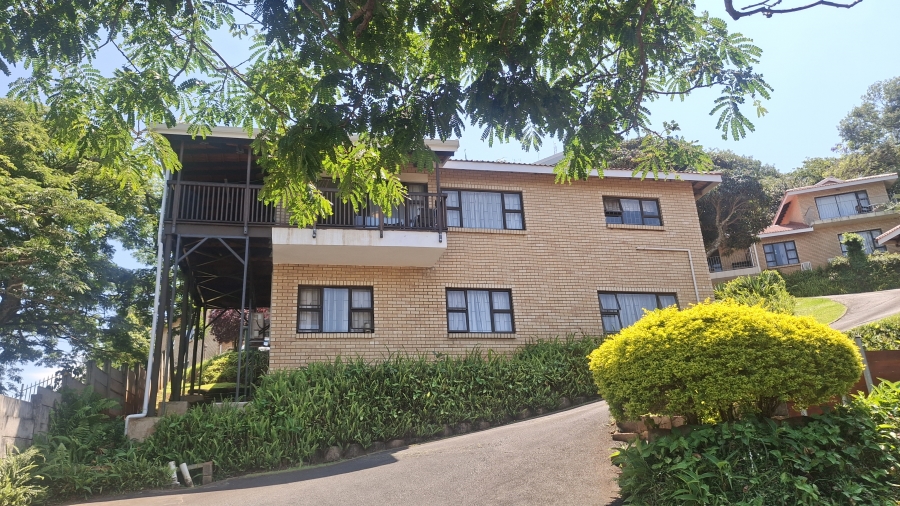 4 Bedroom Property for Sale in Amanzimtoti KwaZulu-Natal