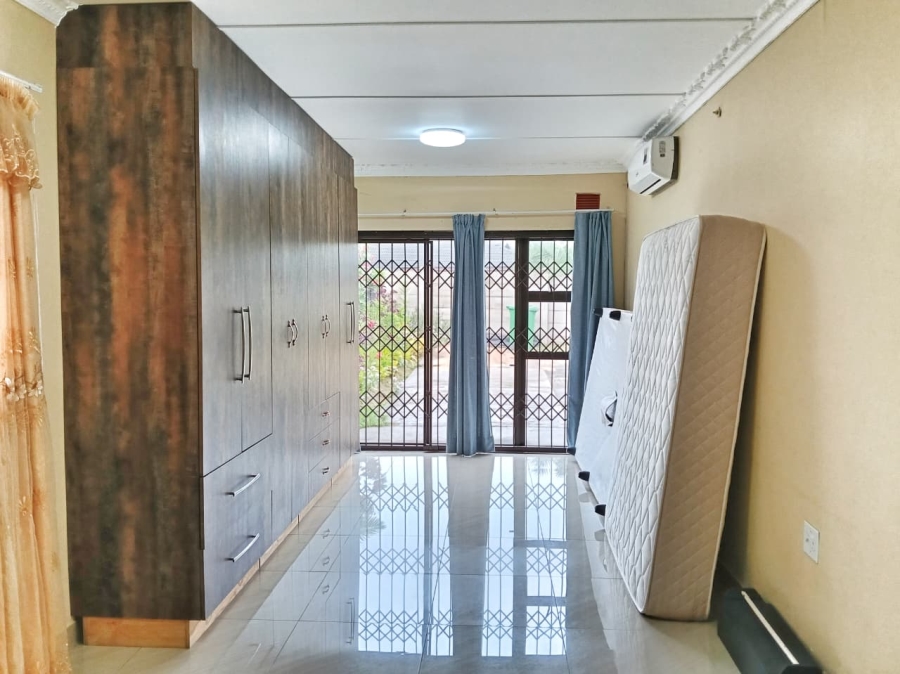 To Let 3 Bedroom Property for Rent in Veld En Vlei KwaZulu-Natal