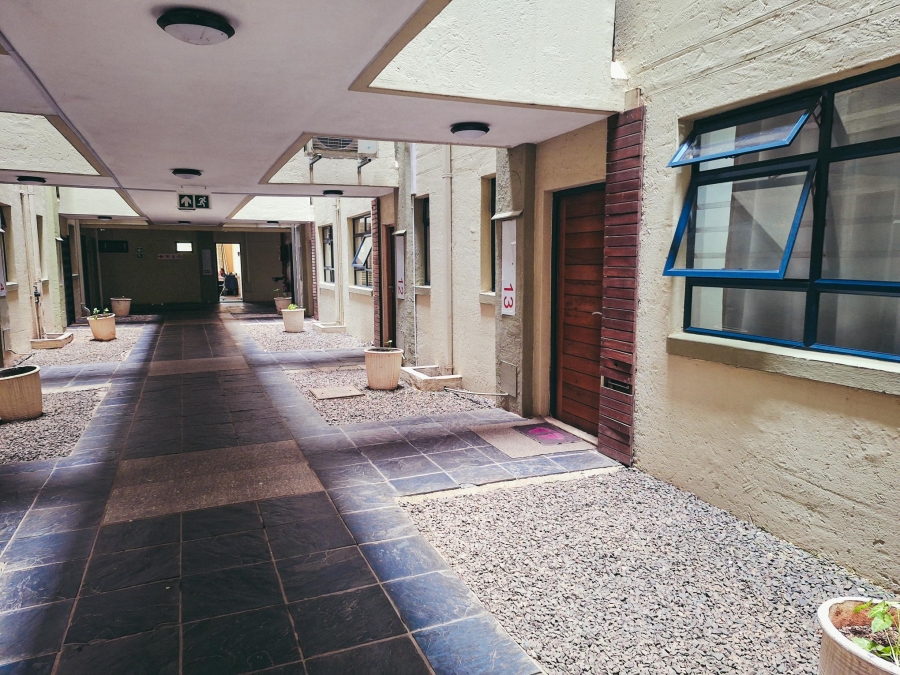 To Let 2 Bedroom Property for Rent in Umhlanga Ridge KwaZulu-Natal