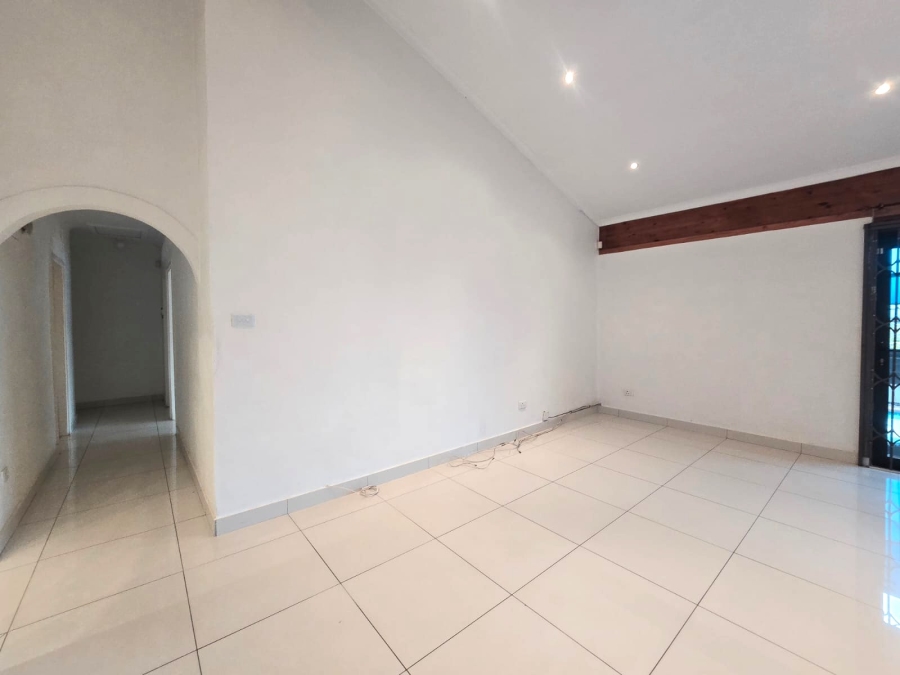 To Let 4 Bedroom Property for Rent in Glen Hills KwaZulu-Natal