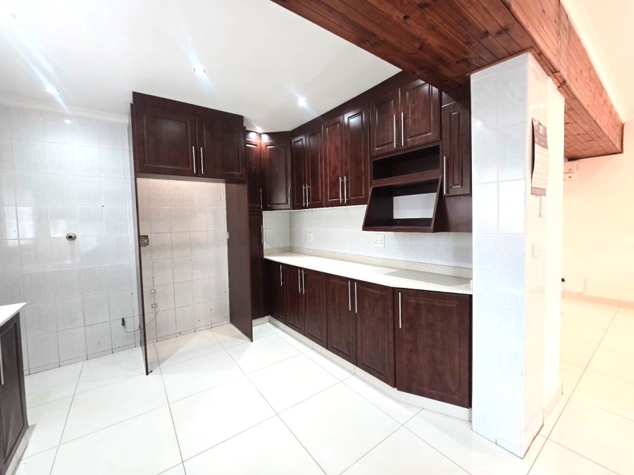 To Let 4 Bedroom Property for Rent in Glen Hills KwaZulu-Natal