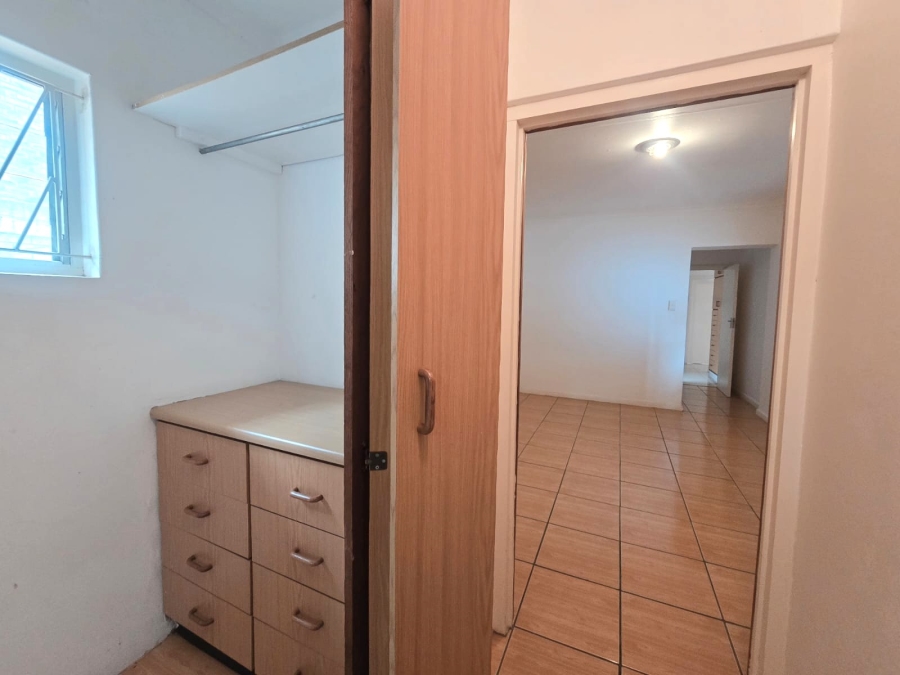 To Let 4 Bedroom Property for Rent in Glen Hills KwaZulu-Natal