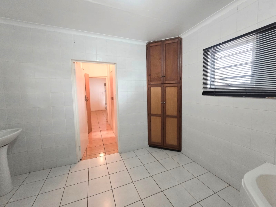 To Let 4 Bedroom Property for Rent in Glen Hills KwaZulu-Natal