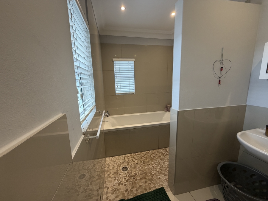 3 Bedroom Property for Sale in Hilton Central KwaZulu-Natal
